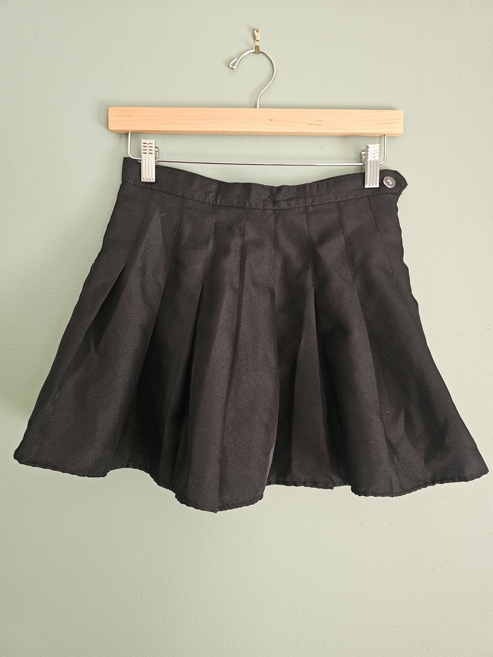 Black Pleated Mini Skirt - Classic Women's Skirt